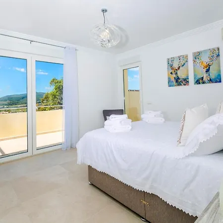 Casa Juana Is A Modern, Luxury, Exclusive, 6 Bedroom Villa.