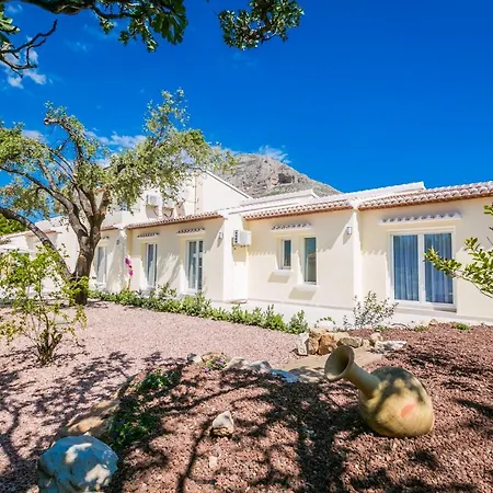 Casa Juana Is A Modern, Luxury, Exclusive, 6 Bedroom Villa. * Javea