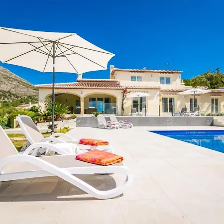 Holiday home Casa Juana Is A Modern, Luxury, Exclusive, 6 Bedroom Villa. *