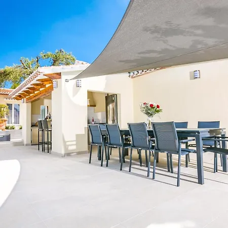 Holiday home Casa Juana Is A Modern, Luxury, Exclusive, 6 Bedroom Villa.