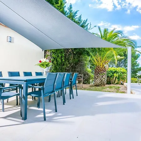 Holiday home Casa Juana Is A Modern, Luxury, Exclusive, 6 Bedroom Villa.