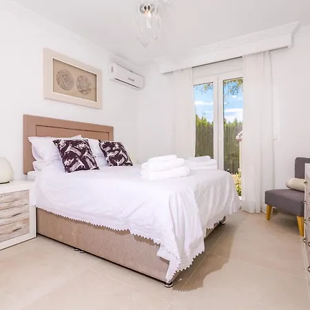 Casa Juana Is A Modern, Luxury, Exclusive, 6 Bedroom Villa. Javea