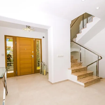 Casa Juana Is A Modern, Luxury, Exclusive, 6 Bedroom Villa. Holiday home *