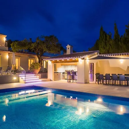 Casa Juana Is A Modern, Luxury, Exclusive, 6 Bedroom Villa. Holiday home