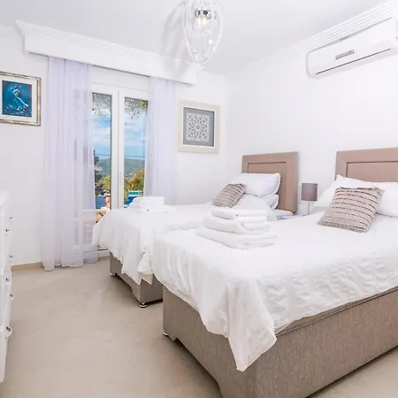 Casa Juana Is A Modern, Luxury, Exclusive, 6 Bedroom Villa.