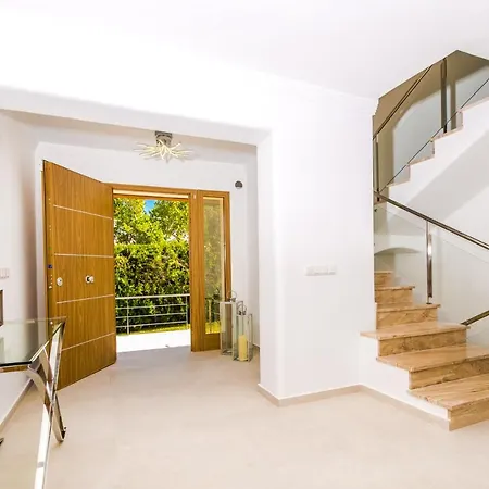 Casa Juana Is A Modern, Luxury, Exclusive, 6 Bedroom Villa. Holiday home Javea